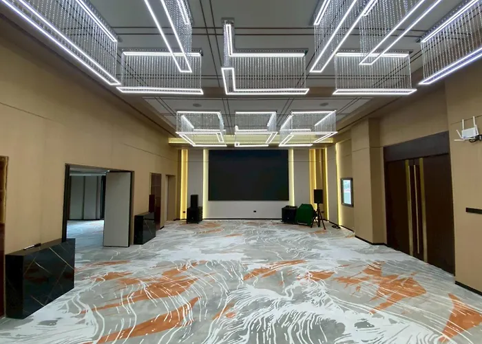 Miloft Sathorn Hotel 5*