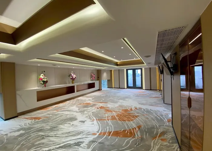 Miloft Sathorn 5*