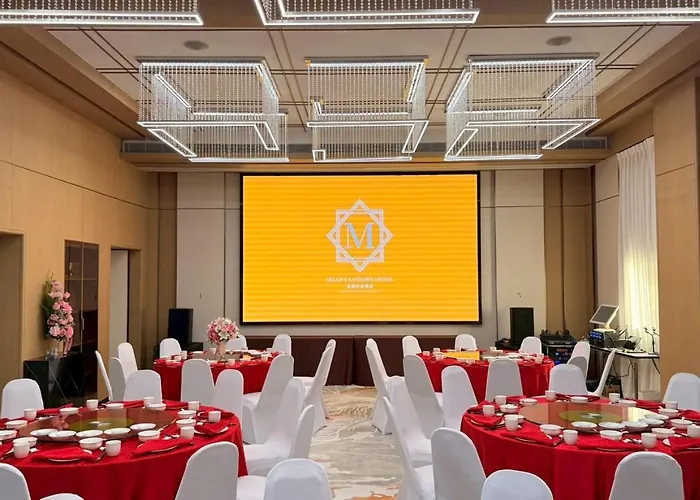 Miloft Sathorn Hotel 5*